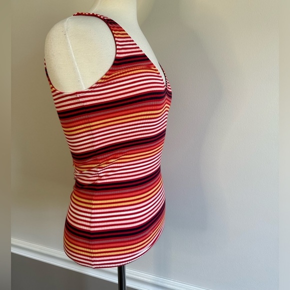 NWT , Express Tank , Size S - Picture 3 of 5